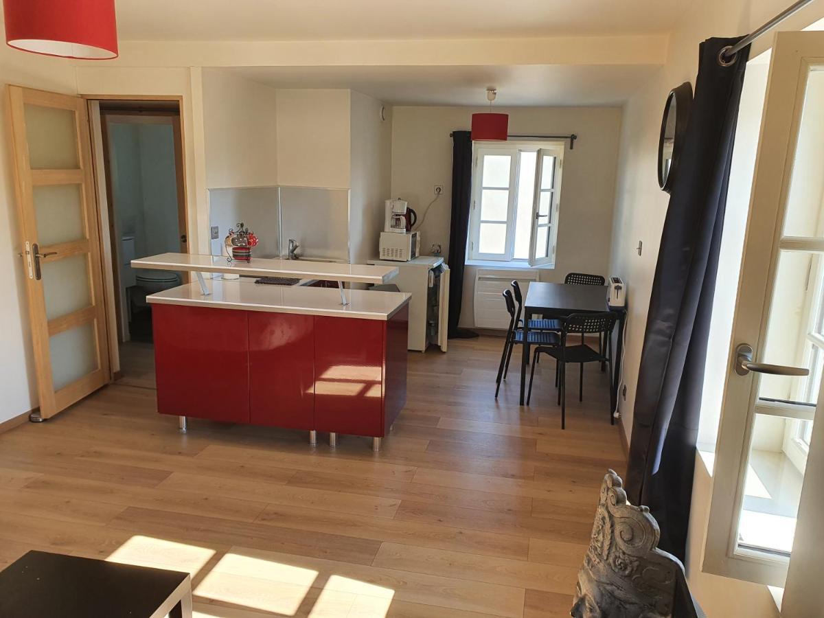 Appartement En Plein Centre De Deauville 2Eme Luaran gambar
